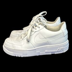 Women’s Nike Air Force One Pixel White Low Sneakers size 8.5 CK6649-100
